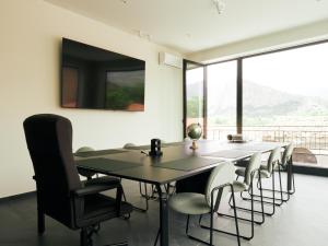 TV a/nebo společenská místnost v ubytování HUB Rooms