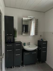 Fotografie z fotogalerie ubytování Schieferstübchen Winterberg Ferienwohnung für 10 Personen v destinaci Winterberg