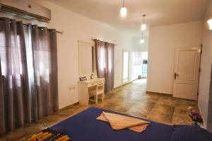 Cama ou camas em um quarto em Elite Residence Dahab