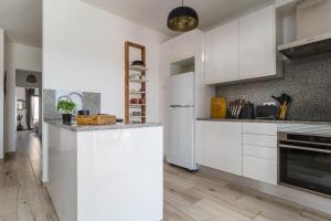 Køkken eller tekøkken på Apartamento Colibri - stylish interior & near the beach