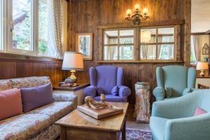 Posezení v ubytování Hotel Bouton d'Or - Courmayeur