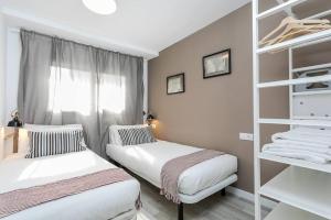 Fotografie z fotogalerie ubytování Amazing Attic With Terrace v destinaci Hospitalet de Llobregat
