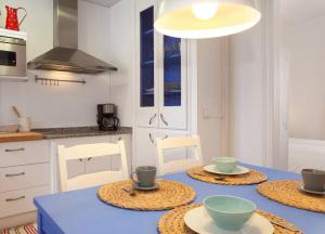 A kitchen or kitchenette at Apt In 22 Close To The Beach