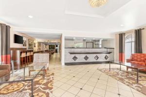 Kuchyň nebo kuchyňský kout v ubytování Best Western Hazlet Inn
