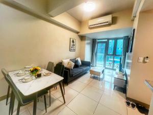 EG Private House -BGC UPTOWN的休息区