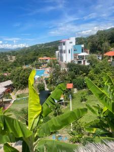 Bazén v ubytování Eco Hotel Campestre Atlantis San Joaquín La Mesa nebo v jeho okolí