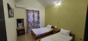 Gallery image of Diamond villa in Afrayiás