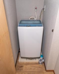 תמונה מהגלריה של Guest House Kubo Homes Tengachaya 1 באוסקה