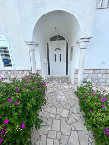 Exteriér alebo vchod do ubytovania Melita Apartements