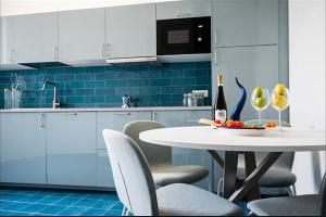 Кухня или мини-кухня в Azzurra Domus Amalfi Coast
 +4 фотографии