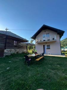 Bygningen som feriehuset ligger i