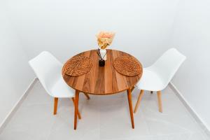 Foto dalla galleria di EliGio Luxury Suites a Asprovalta