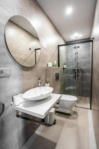 A bathroom at Ancha Village