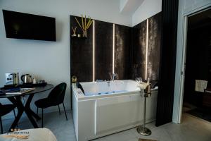 Fotografie z fotogalerie ubytování OPERAPRIMASUITE in centro v destinaci Messina + 37 fotografií