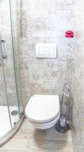 Kamar mandi di Panská