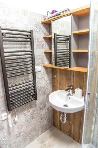 Kamar mandi di Panská