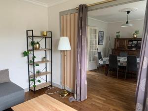 Gallery image of Maison familiale à 10 min du Mont Saint Michel in Pontorson +28 photos