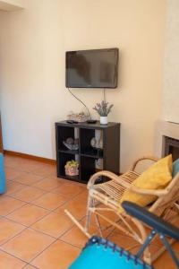 Μια τηλεόραση ή/και κέντρο ψυχαγωγίας στο Praia de Mira - Apartamento T2