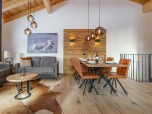 Posezení v ubytování Grebenzen Lodge Hirsch