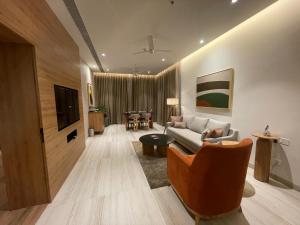 Posezení v ubytování Regency Tuticorin by GRT Hotels