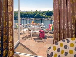 Fotografie z fotogalerie ubytování Woodpecker-Qc1186 v destinaci Milford Haven