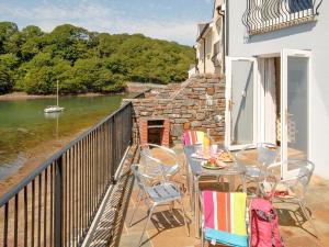 Fotografie z fotogalerie ubytování Woodpecker-Qc1186 v destinaci Milford Haven