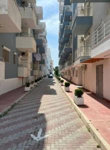 an empty street in an apartment building at Daniels apartment in Shëngjin
