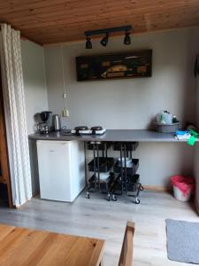 Kuchyň nebo kuchyňský kout v ubytování Torne Camping - Kano & Fiskecamp