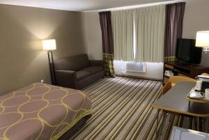 Postel nebo postele na pokoji v ubytování Super 8 by Wyndham Durango