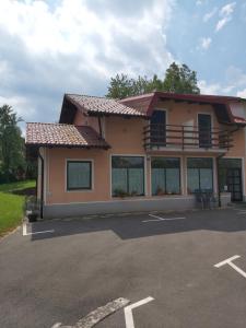 Gallery image of Rooms Zagon in Postojna