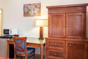 Fotografie z fotogalerie ubytování Econo Lodge Inn & Suites Madras v destinaci Madras