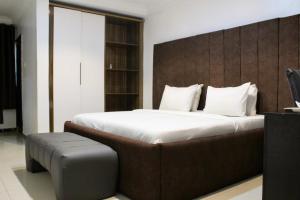 Foto da galeria de Ovic Hotel em Benin City mais 39 fotos