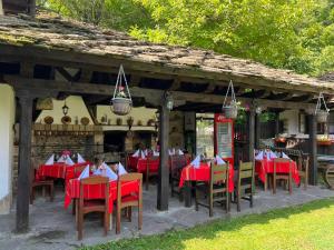 Fotografie z fotogalerie ubytování Хаджидимовата къща v destinaci Boženci + 37 fotografií