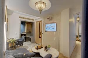 Posezení v ubytování EMPIRE PLATINUM SUITES,New Delhi