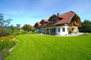 Laschenskyhof Hotel & Spa外面的花园
