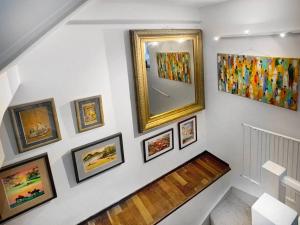 Ένα μπάνιο στο 3 Bed House in central Richmond with driveway parking +12 φωτογραφίες