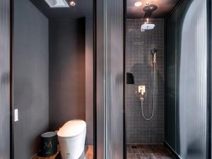 AM Manye Hotel 욕실