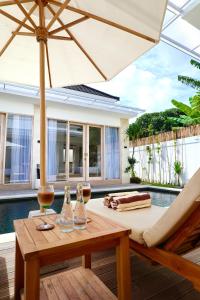 Fotografie z fotogalerie ubytování Evara Villas by Aayan v destinaci Tanah Lot