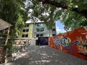 Το κτήριο όπου στεγάζεται  το ξενοδοχείο