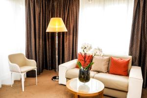 Posedenie v ubytovaní Myo Hotel Mysterius