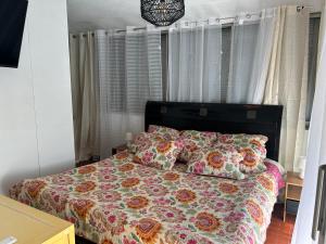 Vuode tai vuoteita majoituspaikassa Cassis appartement vue mer balneo