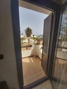 Balkón nebo terasa v ubytování Magnifique étage de villa à 2 minutes de la plage