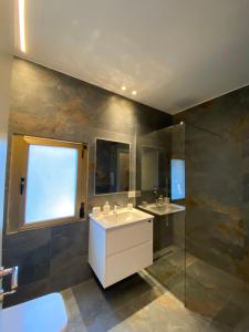 Koupelna v ubytování Tirana Central Rooms Pazari