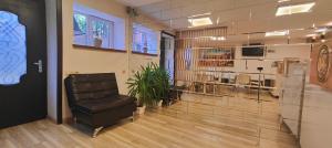 TV a/nebo společenská místnost v ubytování Light Hotel