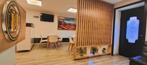 TV o dispositivi per l'intrattenimento presso Light Hotel