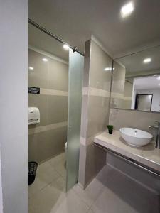 Vannituba majutusasutuses Hotel Plaza Norte Cali