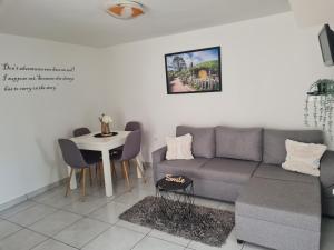 Posezení v ubytování Mellon Apartments