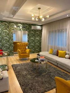 Χώρος καθιστικού στο Tadart luxery hoom +4 φωτογραφίες