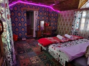 Gallery image of The Altaf Group Of Houseboats in Srinagar