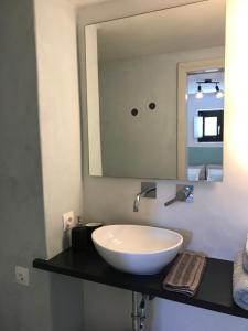 Koupelna v ubytování Spiti su in Paros - Naousa Piscina Privata